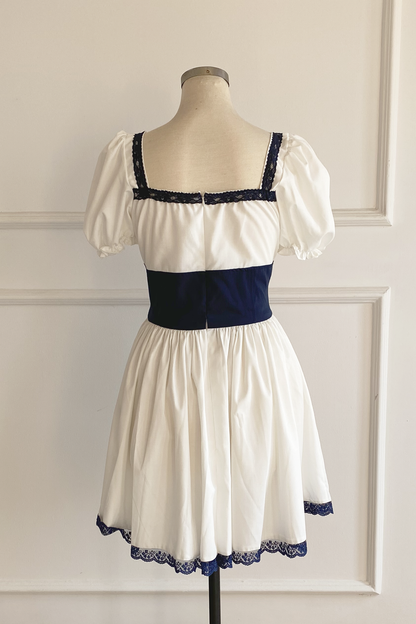 Celeste dress in White and Navy cotton