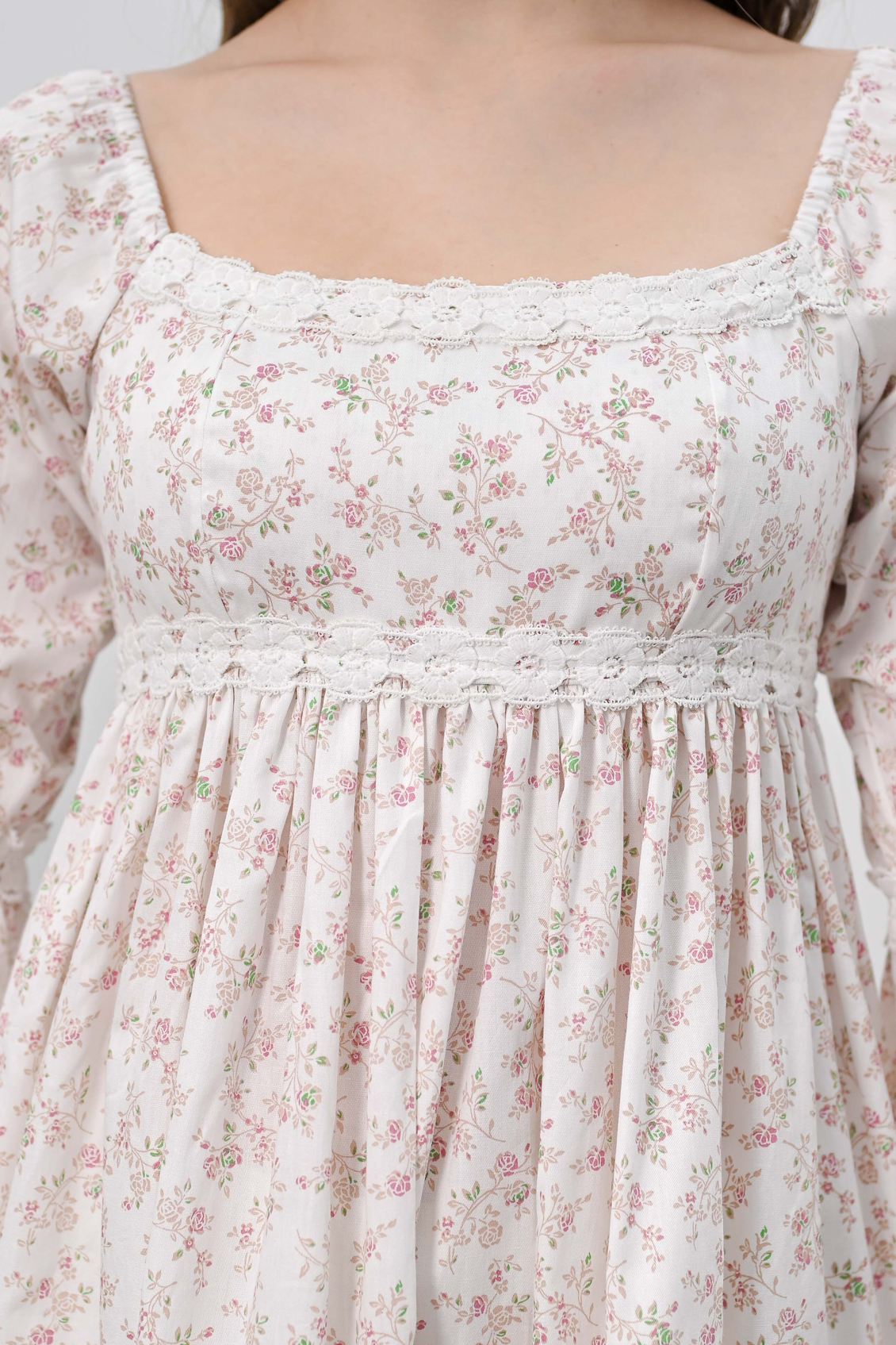 Juliet Dress in White Blossom Cotton